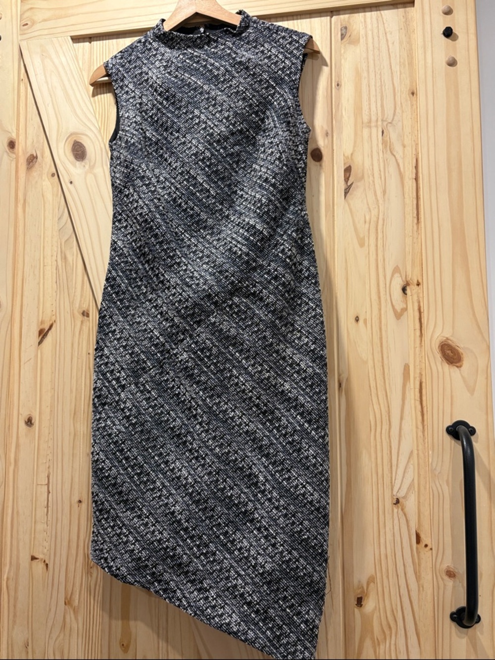 Banana Republic Black & White Chic Dress